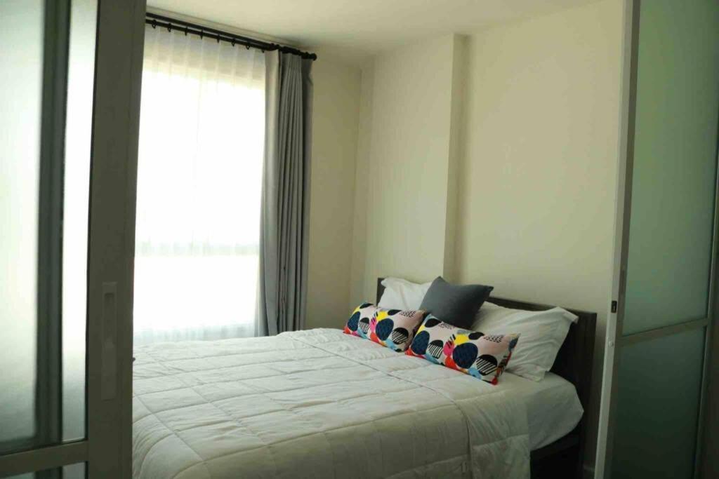 Cozy Close To Festival In Chiangmai Apartamento *